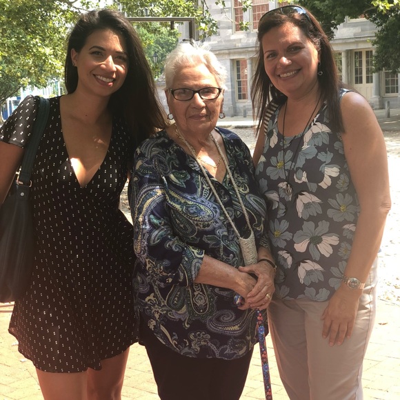 Meet your Posher, Maria - Picture 6 of 7